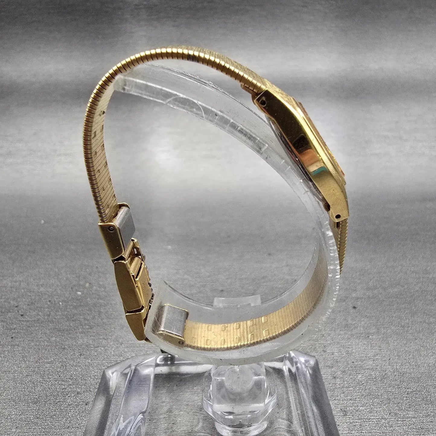 Seiko Watch Women 16mm Gold Dial Gold Tone Oval 2C21-5140 New Battery Vintage8