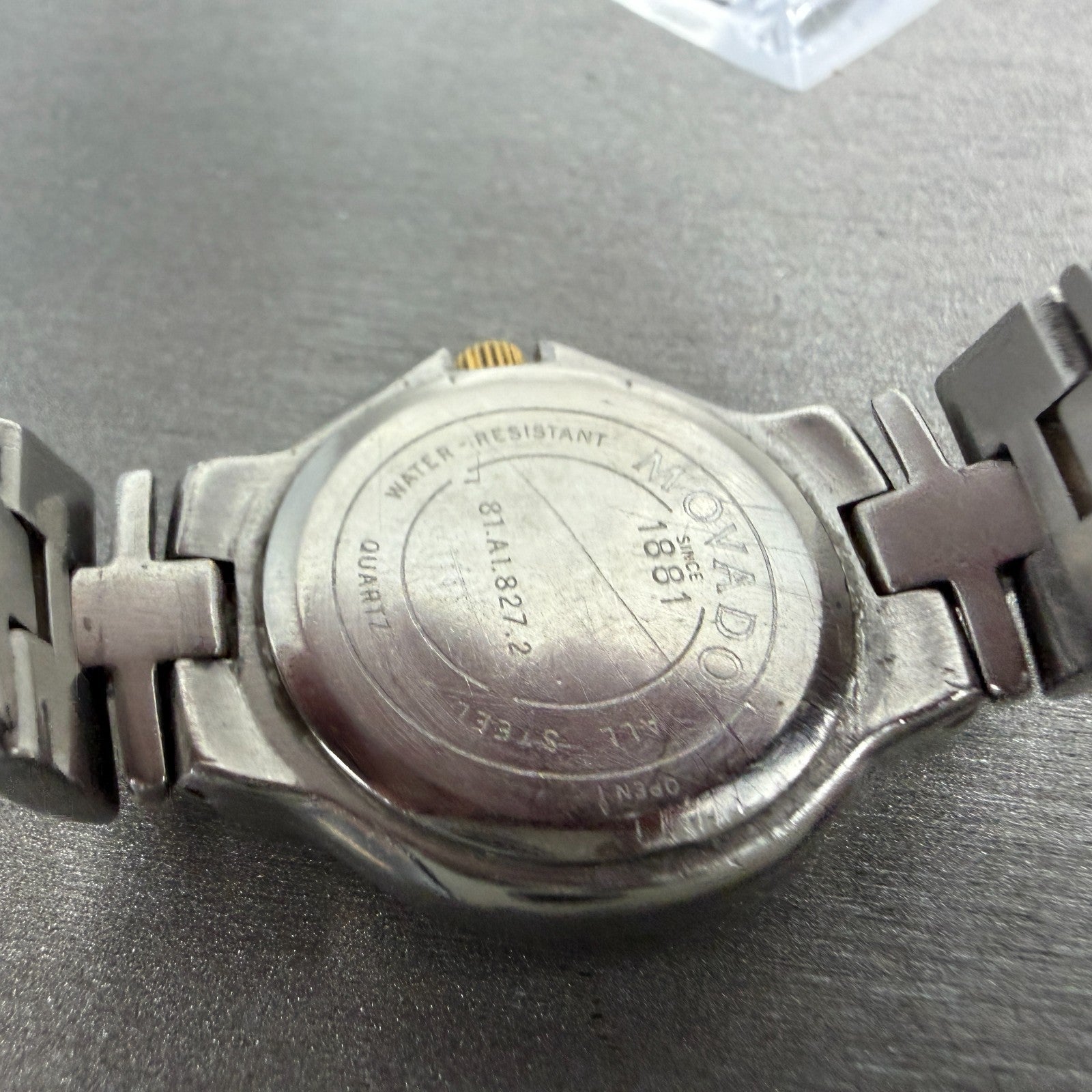 Movado Museum Watch Women 25mm Black Dial Two Tone Round 81.A1.827.2 New Battery9