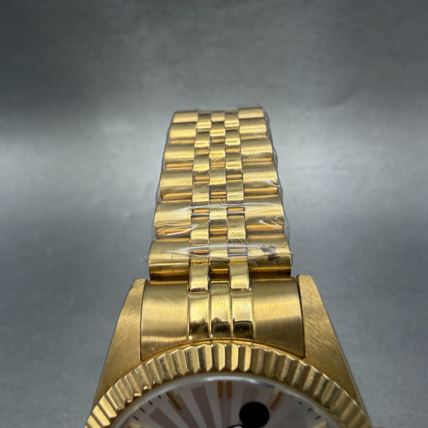 Invicta Mickey Mouse Watch Men 36mm Silver Dial Gold Tone Date 22775 New Battery4
