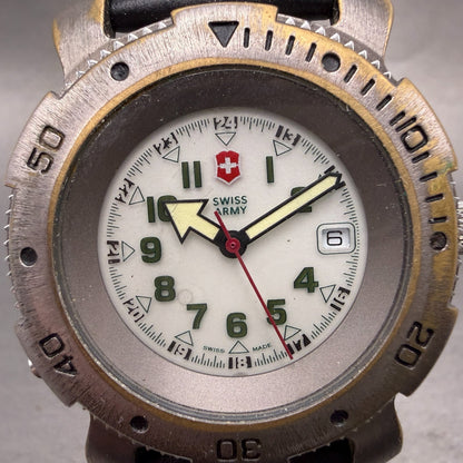 Swiss Army Sports Line Watch Men 40mm White Dial Silver Tone Date New Battery1