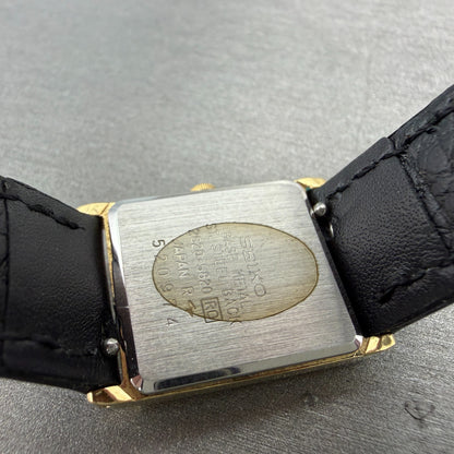 Seiko Tank Watch Women 19mm White Dial Gold Tone Rectangle 2C20-5820 New Battery9