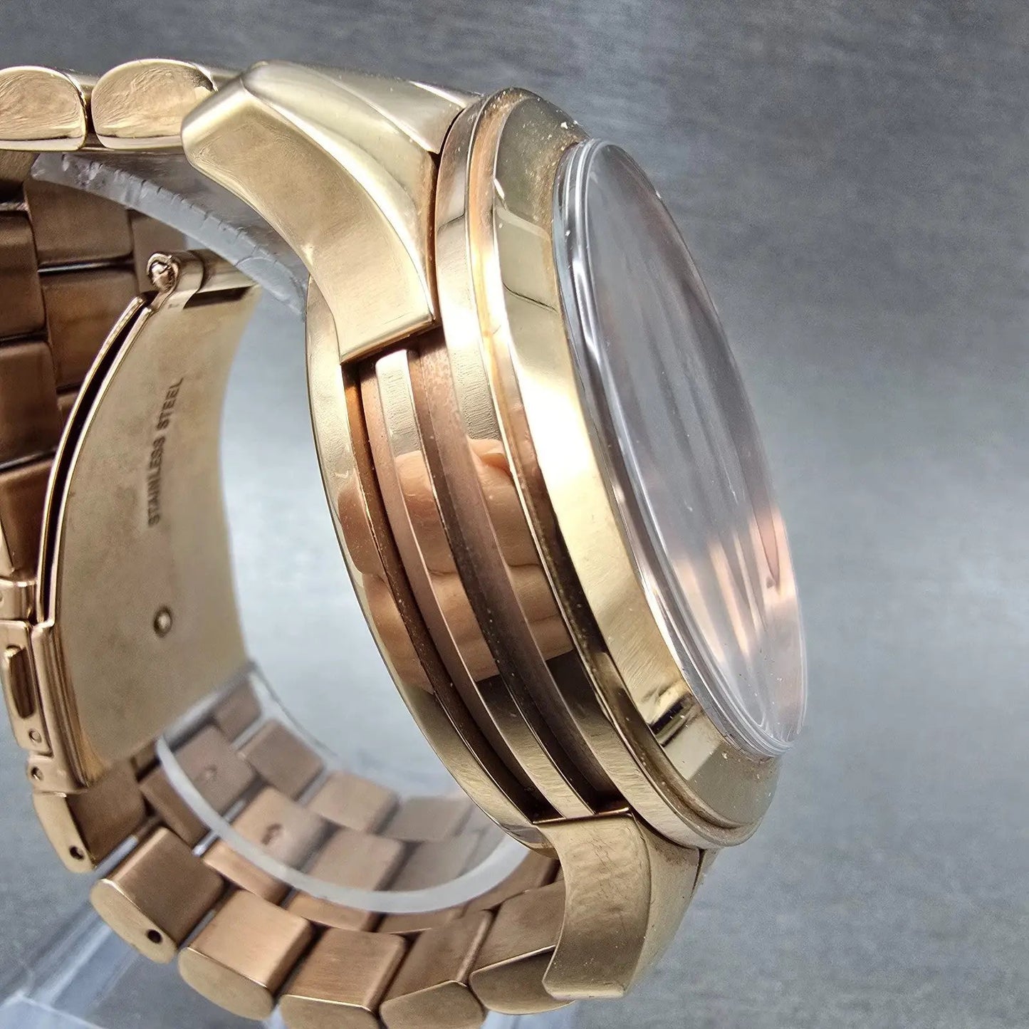 Michael Kors Runway Watch Women 45mm Pink Dial Rose Gold Tone MK-5661 NewBattery3