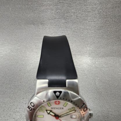 Wenger Dive Watch Women 30mm White Dial Steel Date SMT Round 093.0444 New Batt3