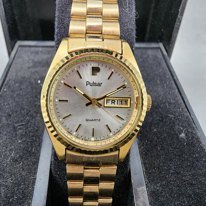 Pulsar President Watch Women 24mm Gold Dial Gold Tone Daydate Round New Batt NOS1