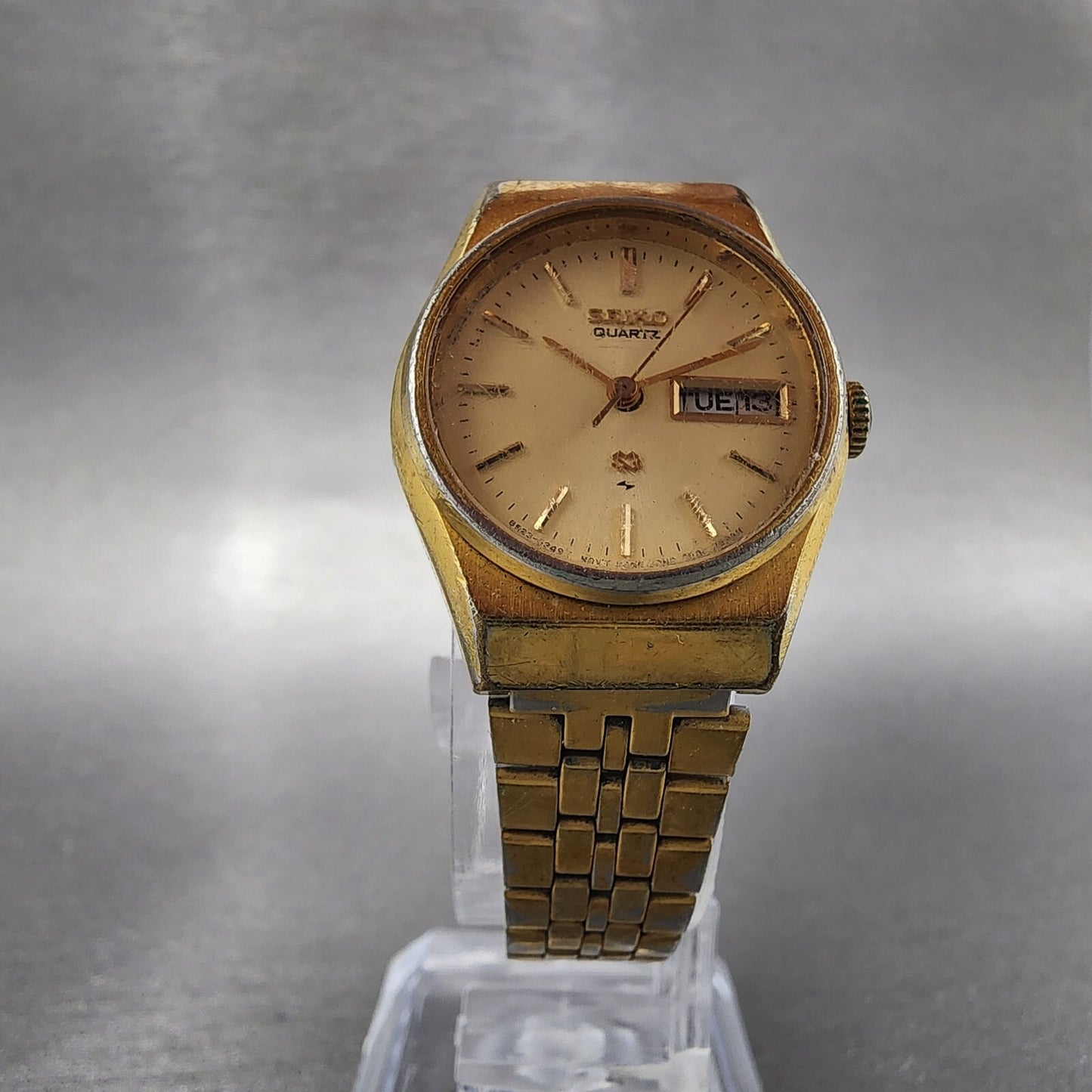 VTG Seiko SQ Watch Women 23mm Cream Dial Gold Tone Daydate Round New battery5