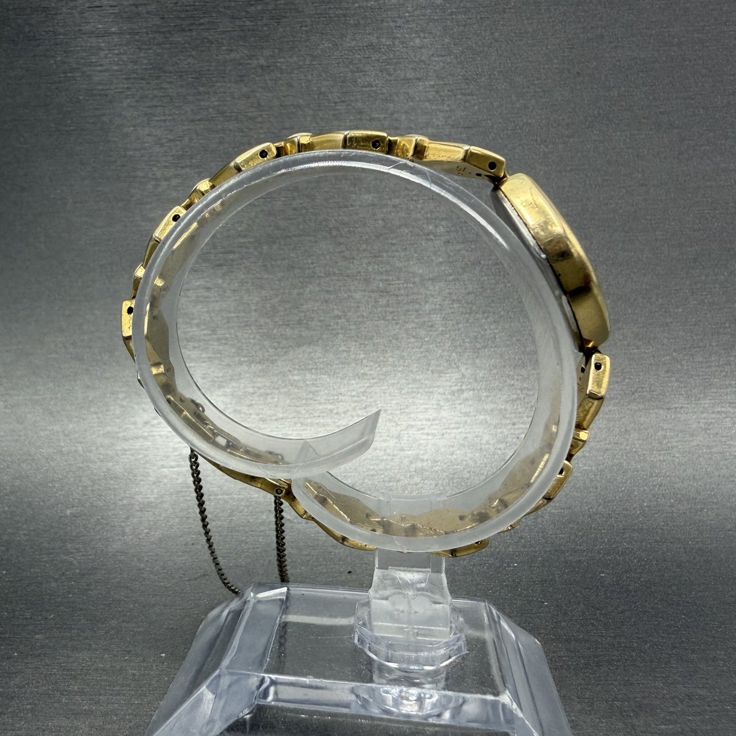 Seiko ALBA Watch Women 17mm White Dial Gold Tone Oval V232-6740 New Battery8