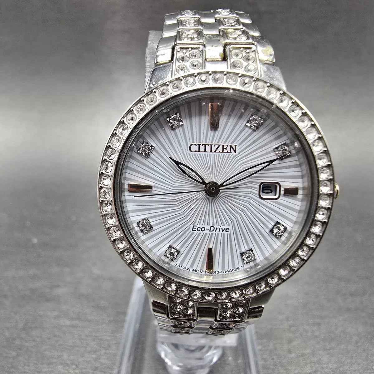 Eco-Drive Silhouette Crystal Watch Women 28mm White Dial Silver Date EW2340-58A0