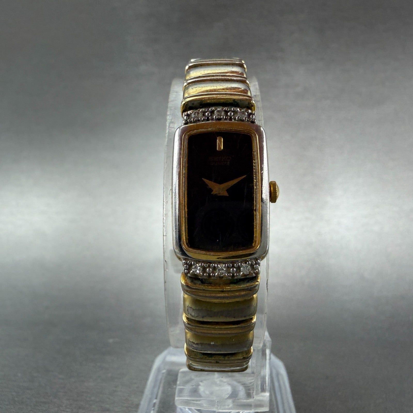 Seiko Tank Watch Women 13mm Black Dial Gold Tone Rectangle 2E20-6929 New Battery5