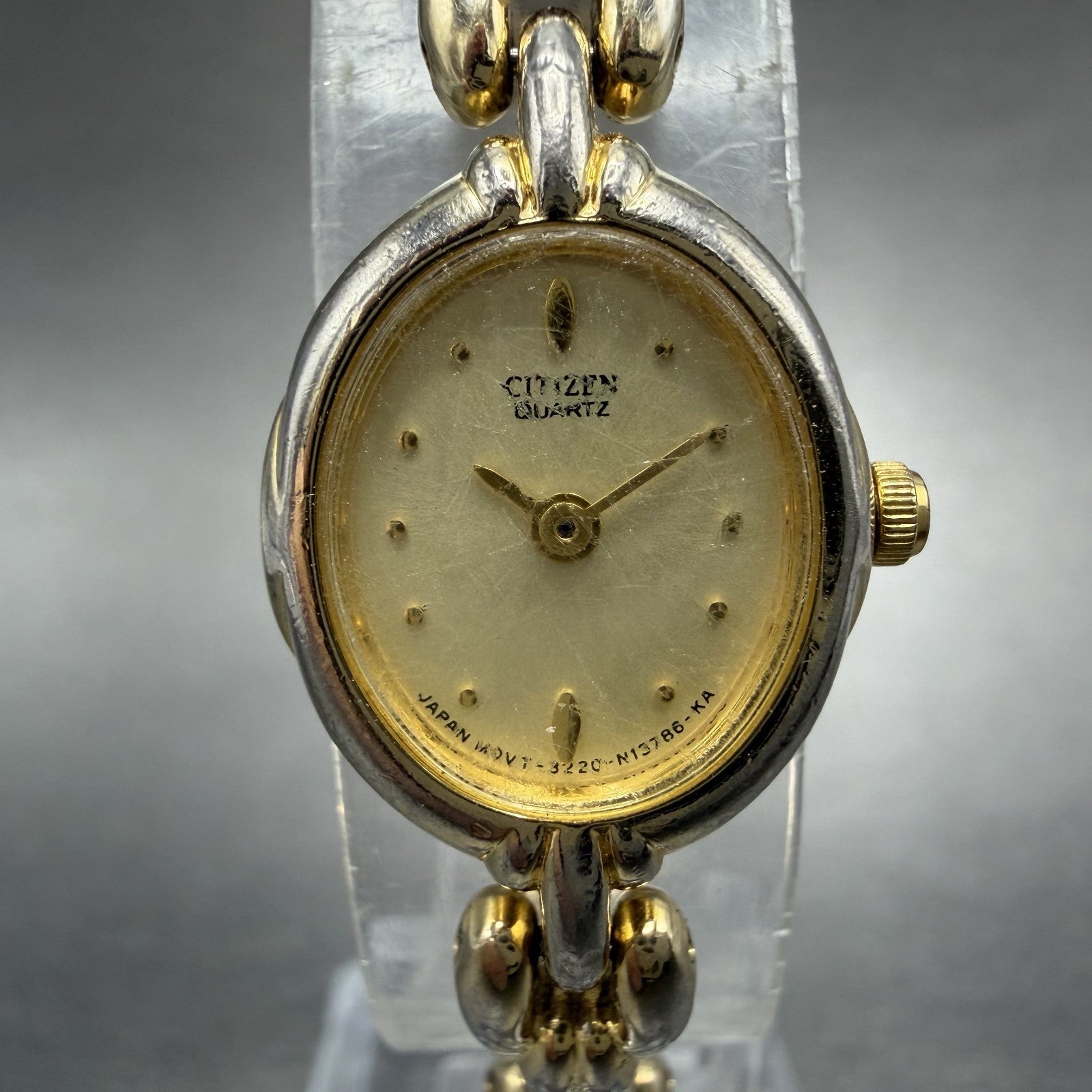 Citizen Watch Women 16mm Champagne Dial Gold Tone Oval 3220-S36483 New Battery1