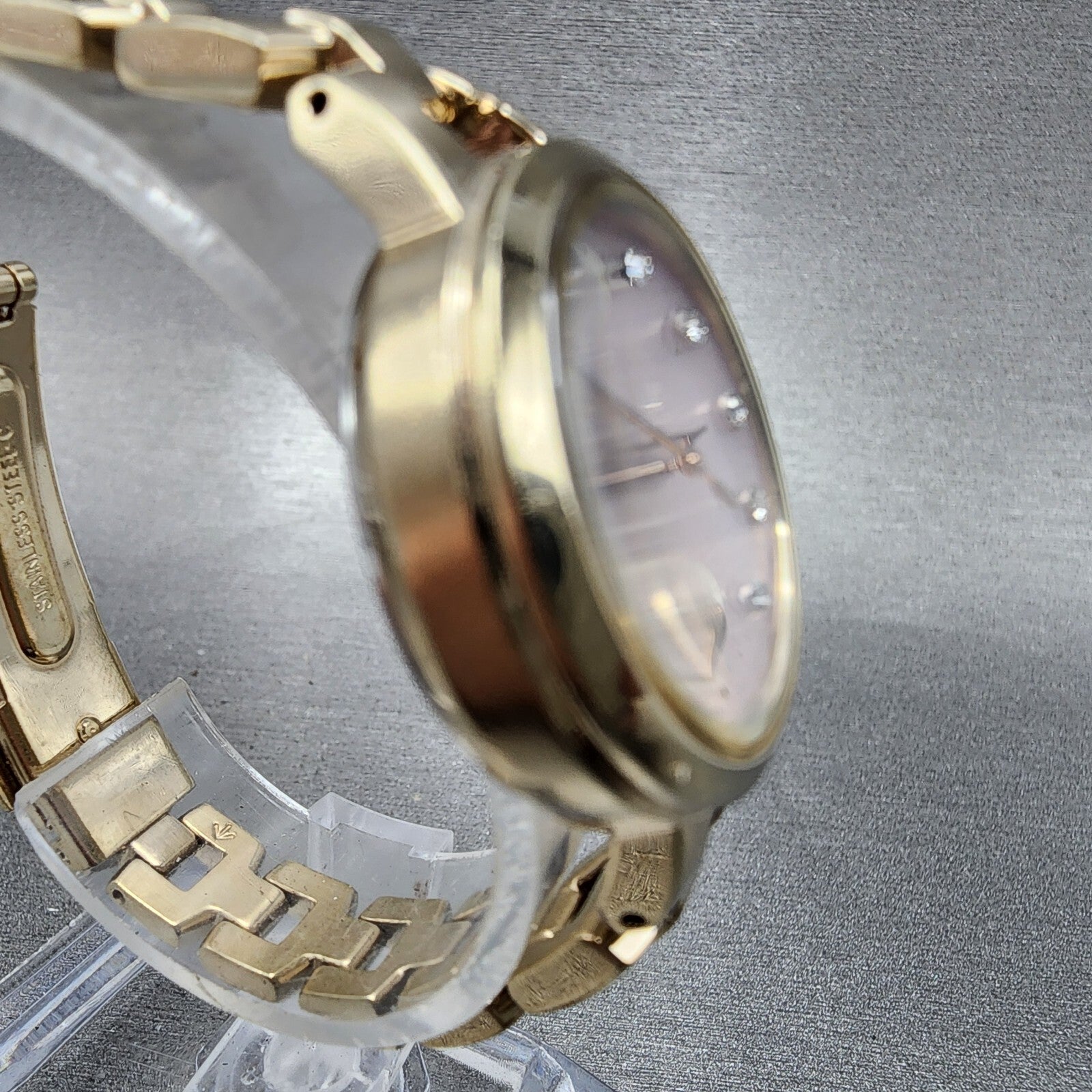 Seiko Solar Atomic Watch Women 27mm Pink Heart Dial Gold Tone 3b510ar0 Runs4