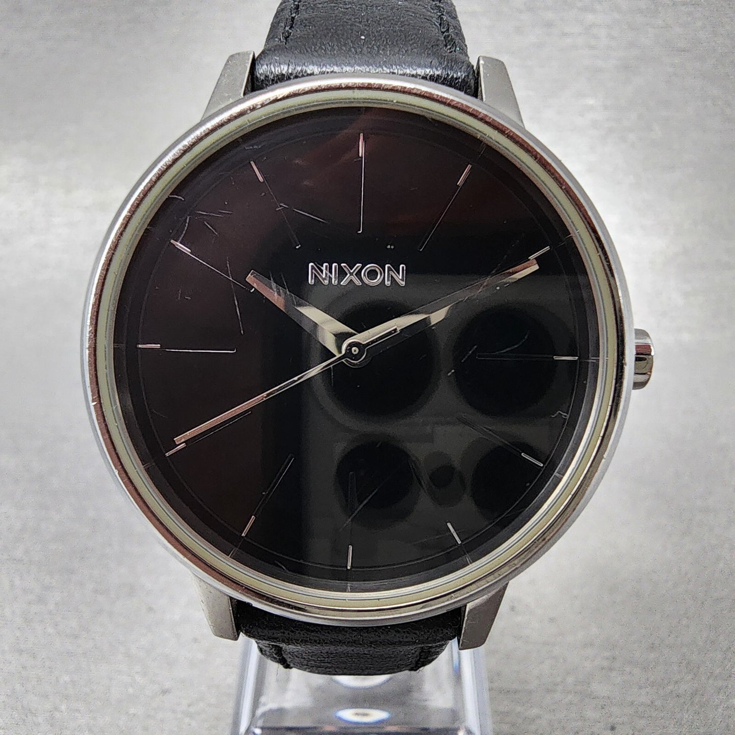 Nixon Kensington Watch Women 37mm Black Dial Silver Tone Round New Battery1