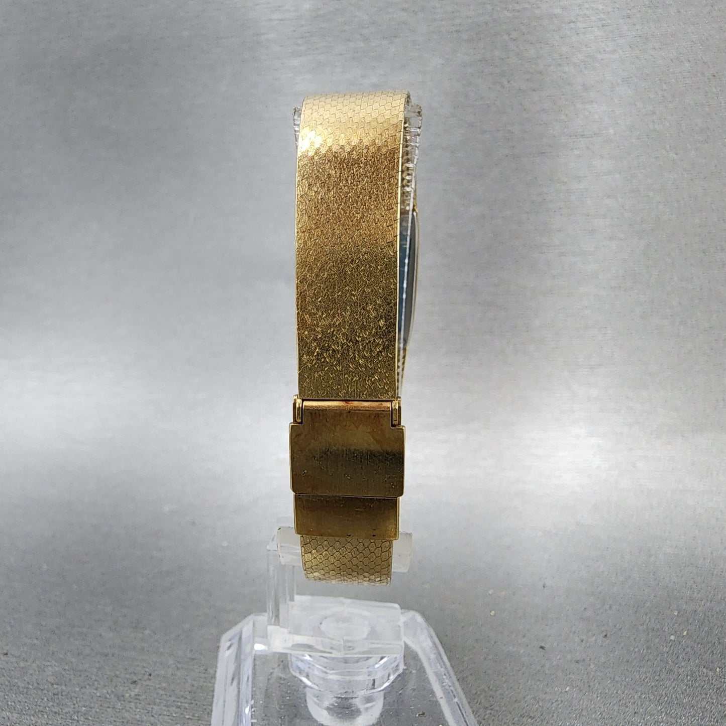 Seiko Lassale Tank Watch Women 17mm Champagne Dial Gold Tone 67305019 New Batt7