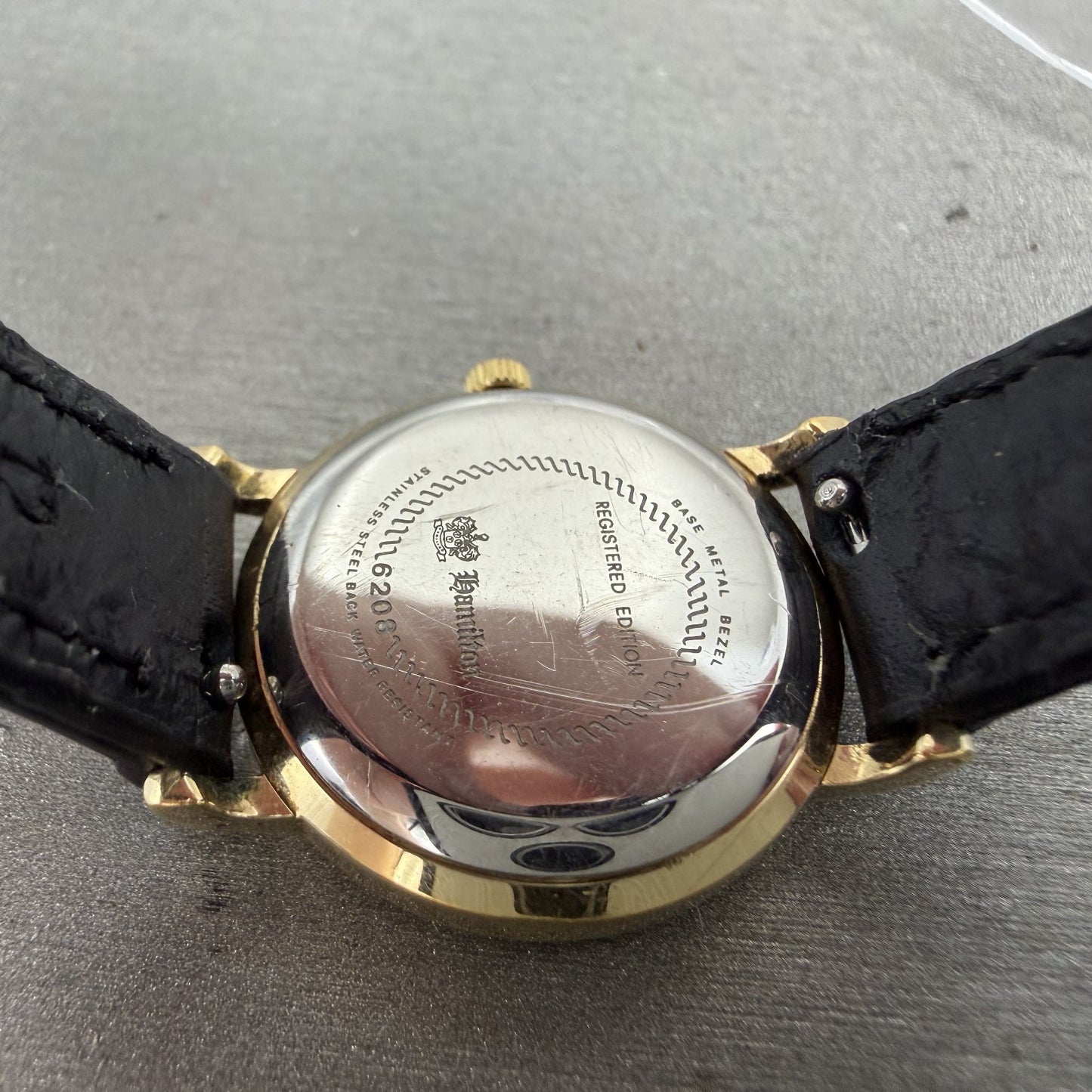 Hamilton Watch Women 23mm White Dial Gold Tone Round 6208 New Battery9