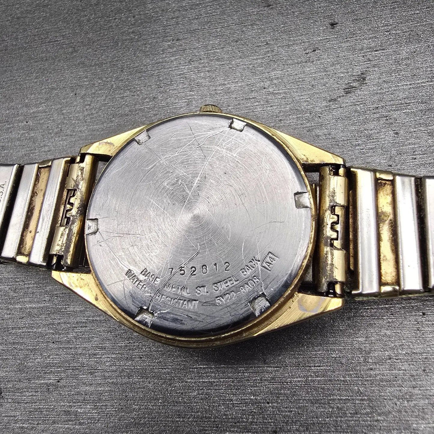 Seiko SQ Watch Men 35mm Gold Dial Gold Tone Date Round 5Y22-8A08 New Battery VTG10