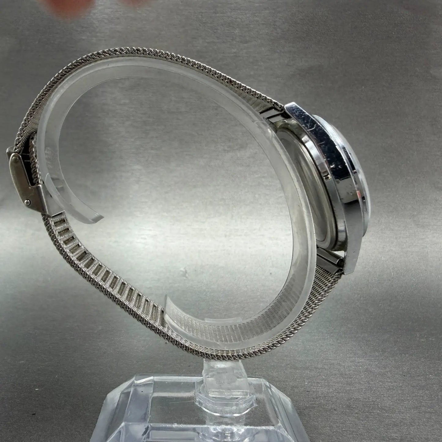 48203994