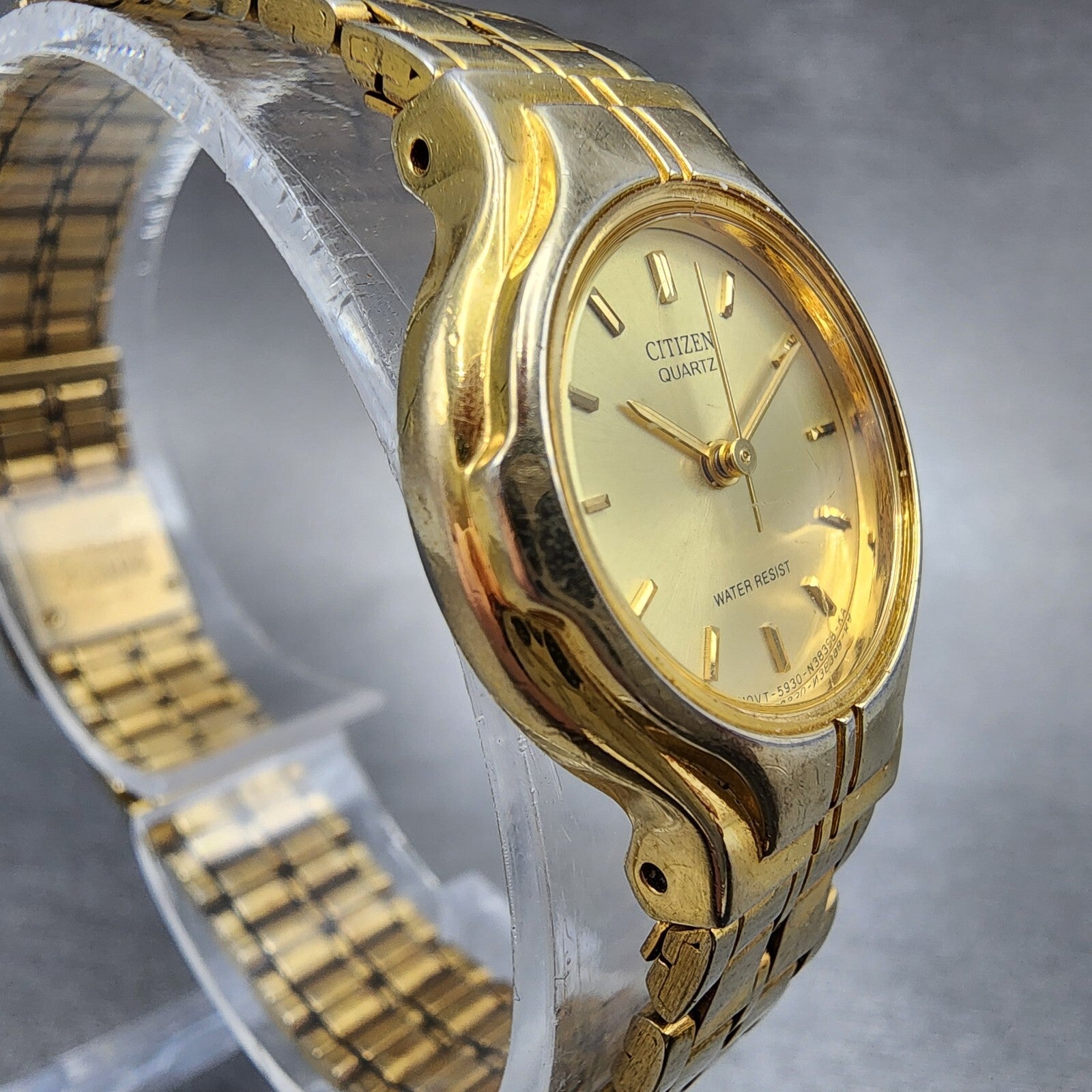 Citizen Watch Women 23mm Champange Dial Gold Tone Round 5930S43714 New Battery3