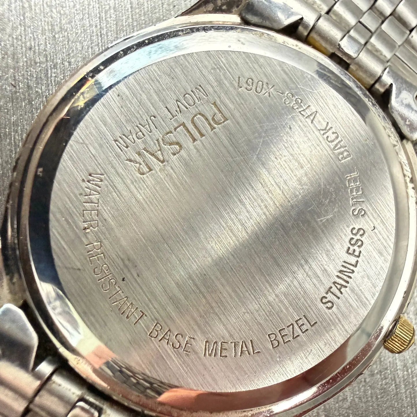 48533270