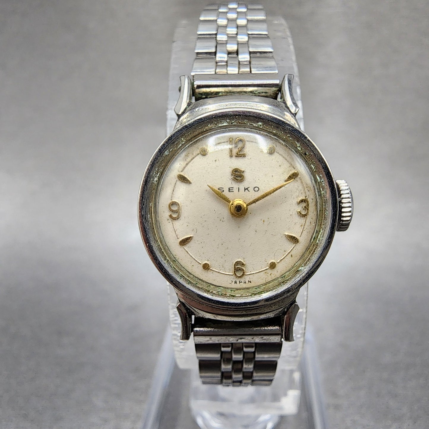 Seiko Manual Watch Women 18mm White Dial Silver Tone Round SP14 Runs0