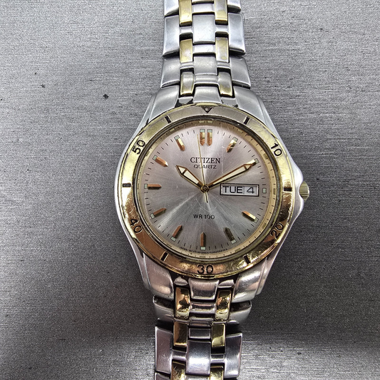 Citizen Watch Men 37mm Blue Dial Silver Tone Daydate Round 250A-K001463 PARTS0
