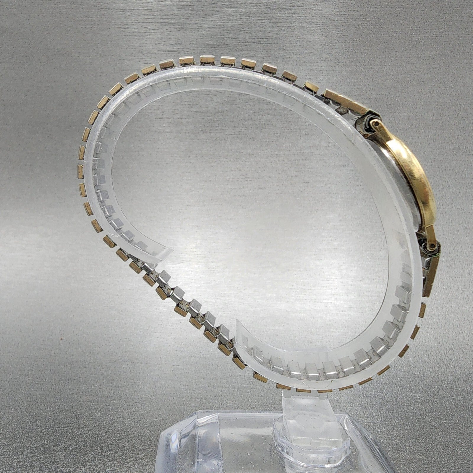 Seiko Exceline Watch Women 22mm White Dial Gold Tone Round 73210070 New Battery8