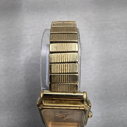 Seiko Watch Woman 20mm Gold Dial Gold Tone Rectangle 7321-5040 New Battery VTG4