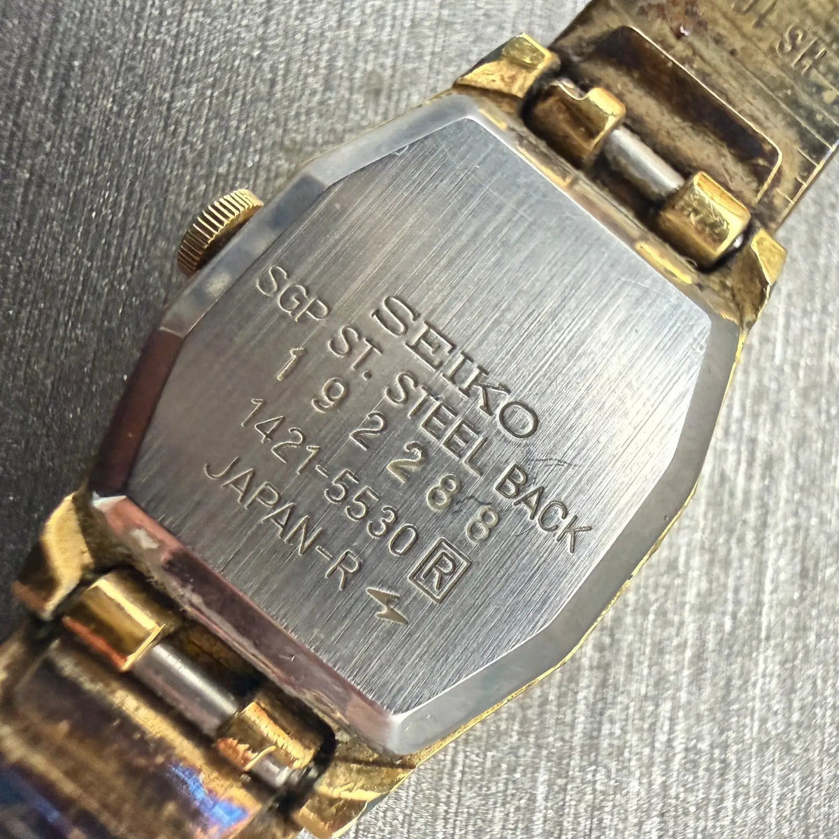 Seiko Watch Women 17mm Black Dial Gold Tone Octagon 1421-5530 VTG New Battery10