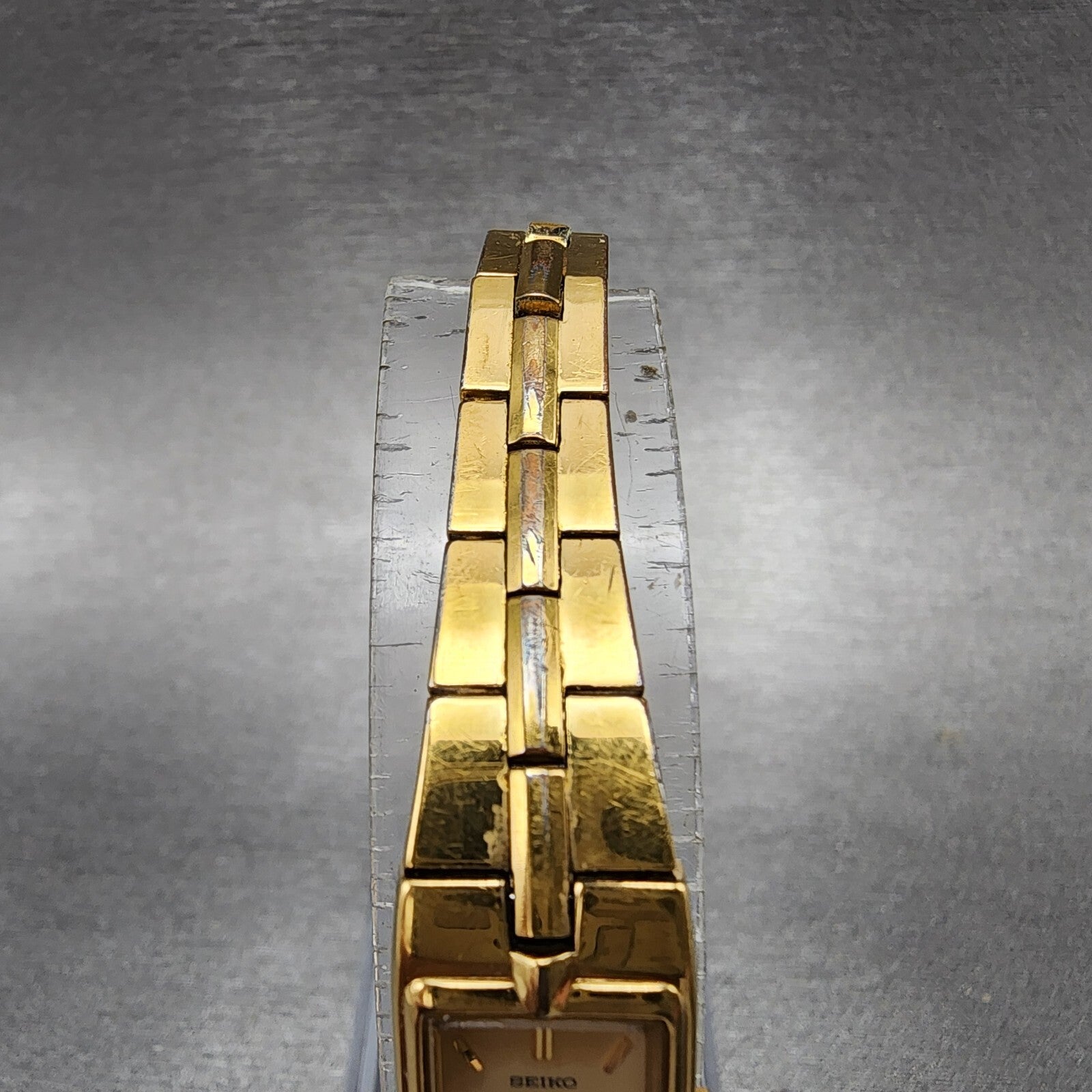 Seiko Watch Women 13mm Gold Dial Gold Tone Rectangle 2E207479 New Battery4