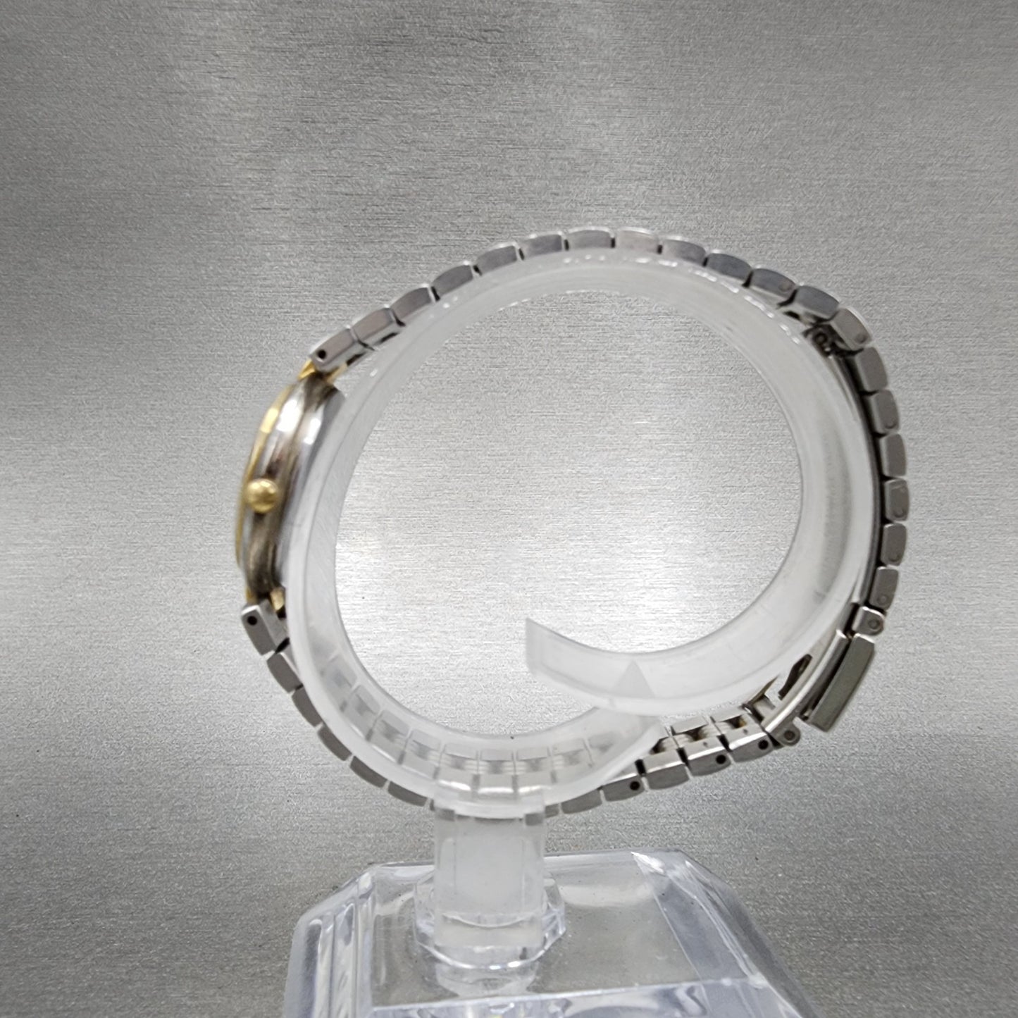 Seiko Creo Watch Women 23mm White Dial Two Tone 4n210140 New Battery6