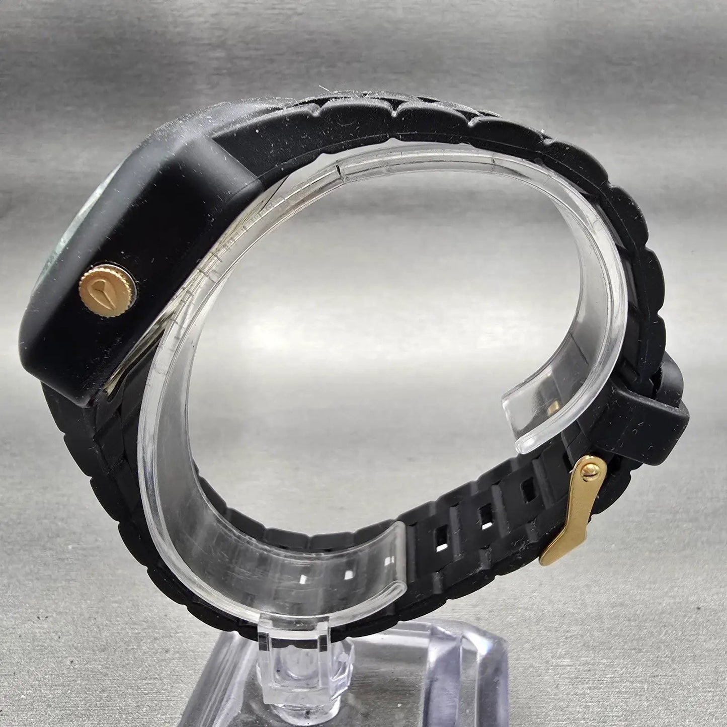 Nixon Rubber Player Watch Men 45mm Black Dial Black Tone Rectangle New Batt6