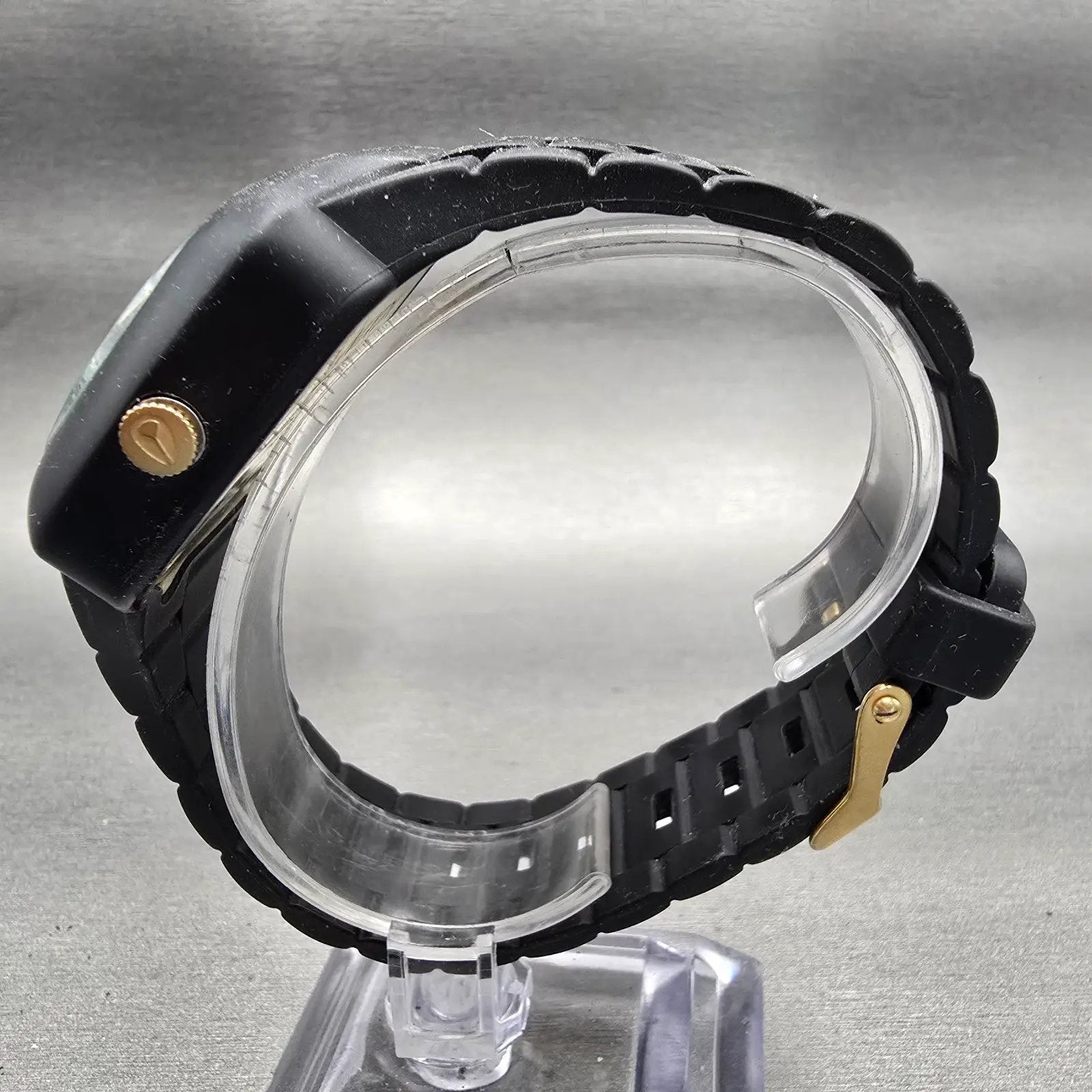 Nixon Rubber Player Watch Men 45mm Black Dial Black Tone Rectangle New Batt6