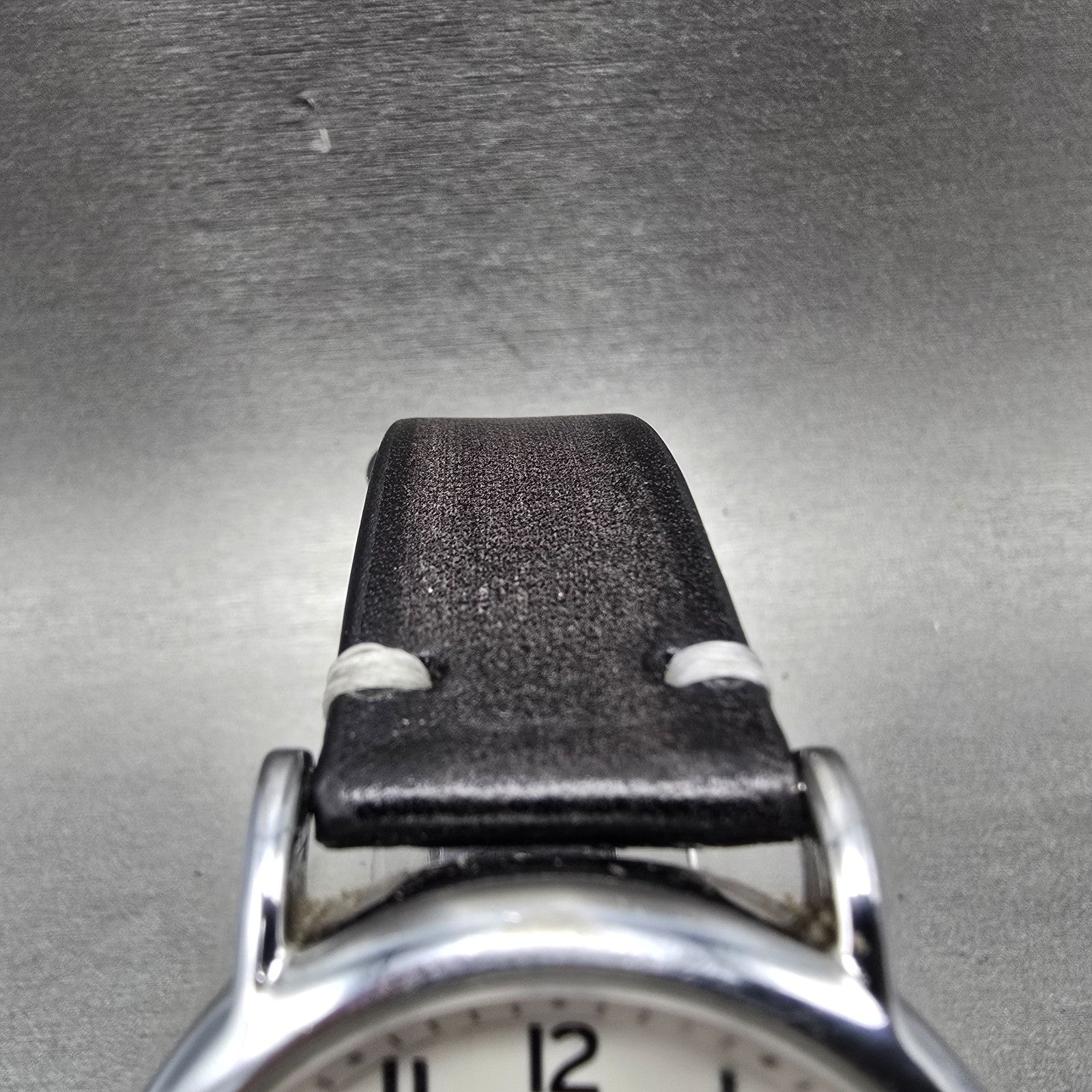 Timex Weekender Watch Men 38mm White Dial Silver Tone Round New Battery KHB4