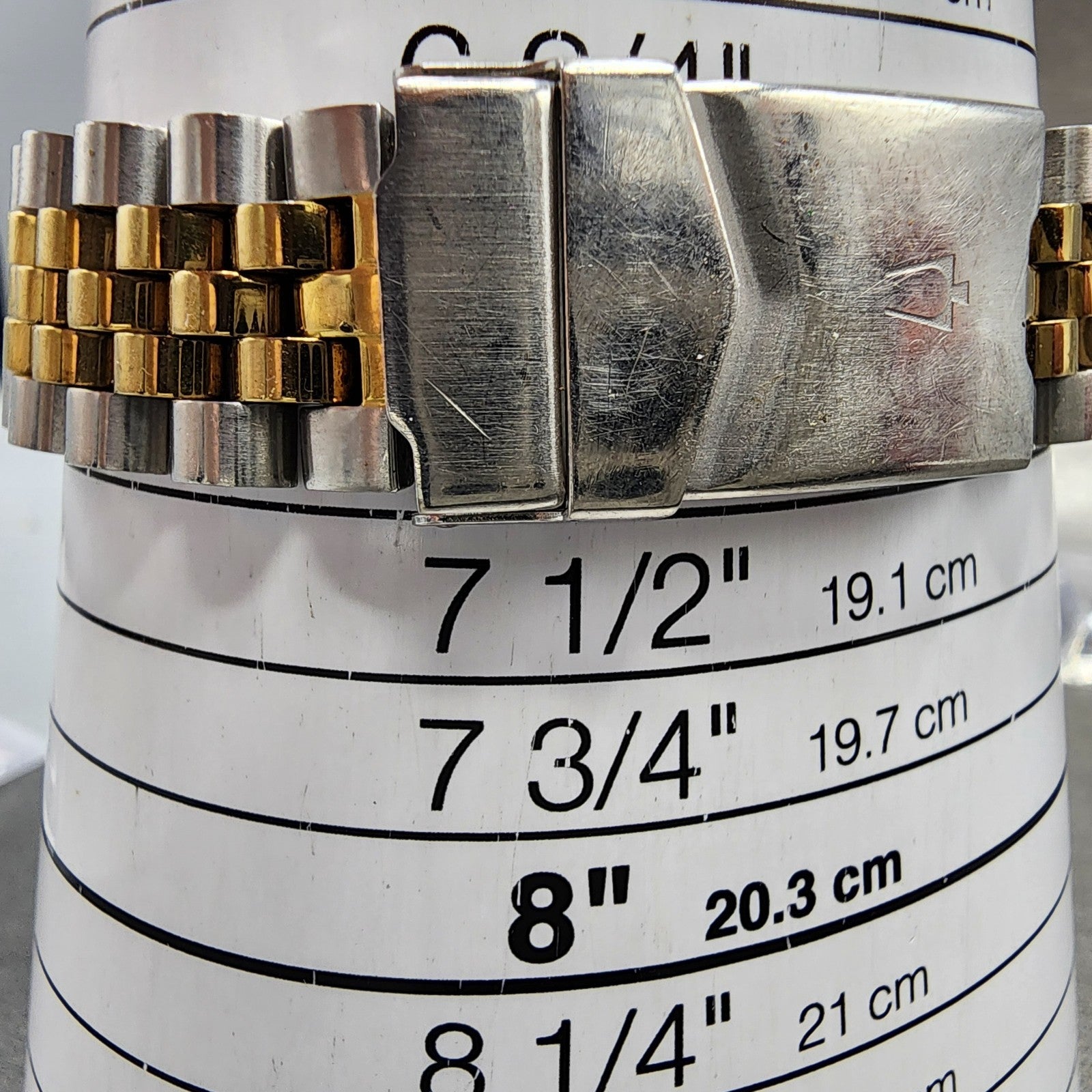 Bulova Watch Men 37mm Champagne Dial Two Tone Daydate 98C002 New Battery10
