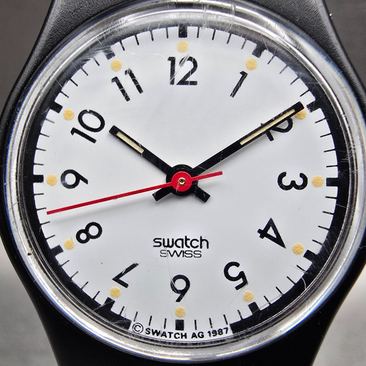 Swatch Classic Two Watch Women 25mm White Dial Black Tone Round LB116 New Batt1