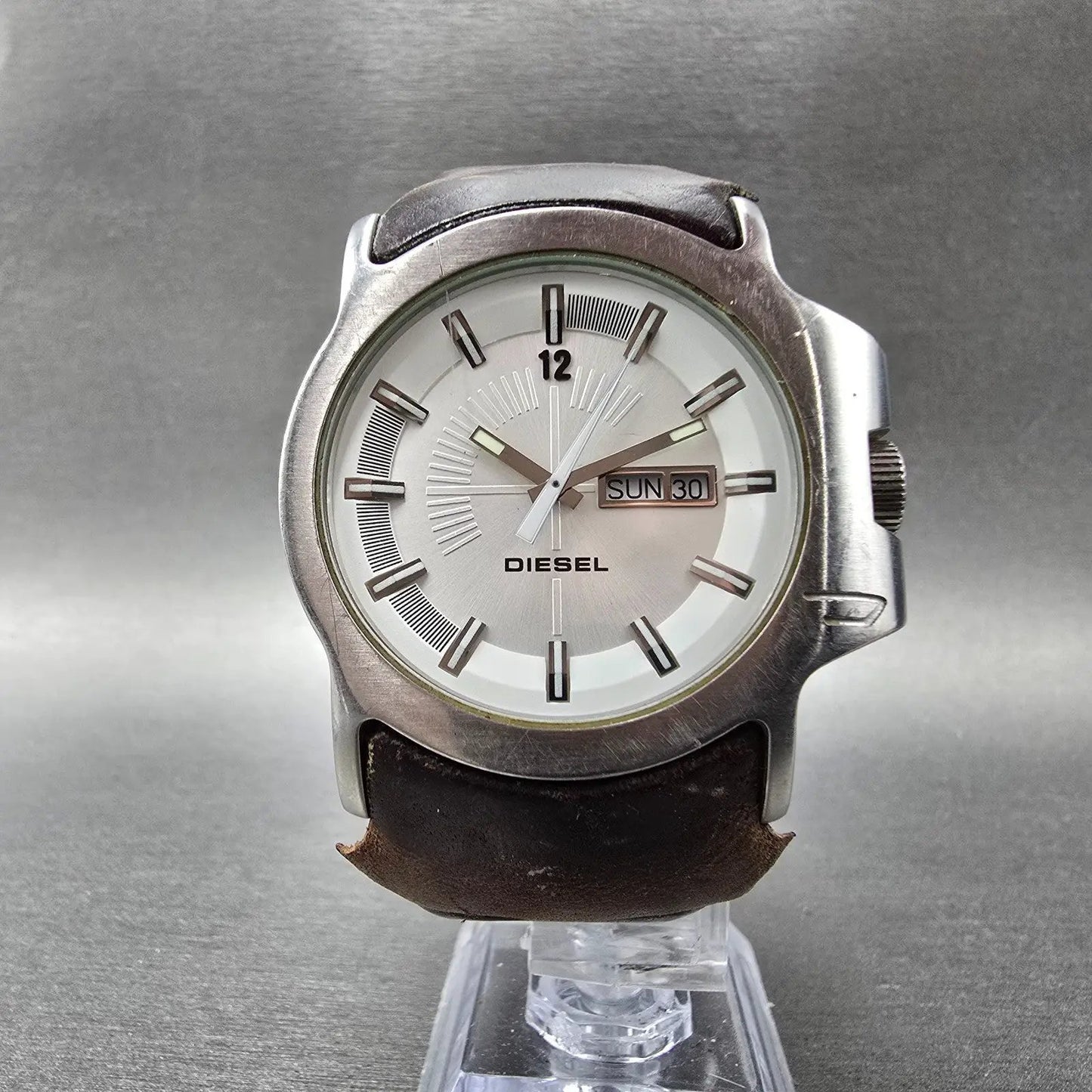 Diesel Watch Men 42mm White Dial Silver Tone Daydate READ!!! DZ-4037 New Battery5