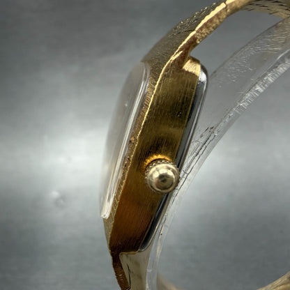 Wittnauer Watch Women 24mm Gold Dial Gold Tone Oval Diamond Markers New Battery2