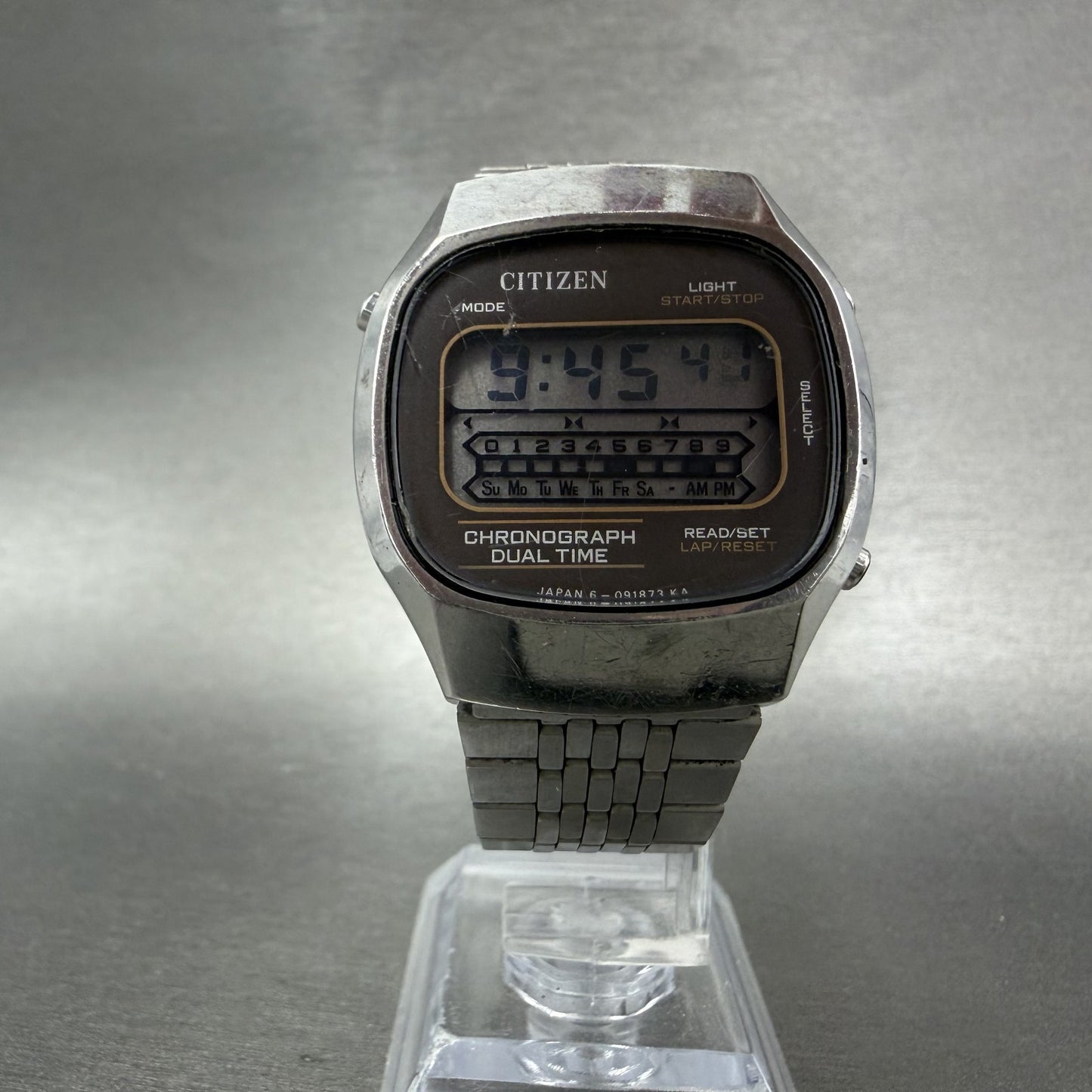 Citizen Digital Watch Men 33mm Digital Silver Tone Dual Time Chrono New Battery5