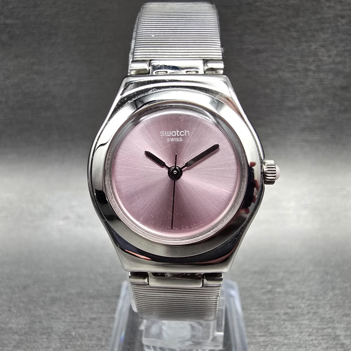Swatch Pink Pill Watch Women 24mm Pink Dial Silver Tone Round YSS264M New Batt0