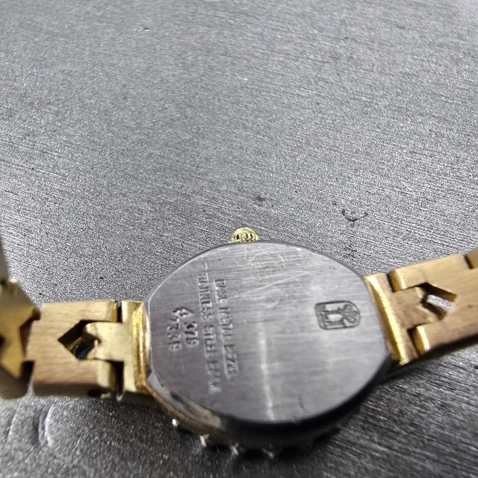 Jules Jurgensen Watch Women 15mm Silver Dial Gold Oval Blue Gems New Battery9
