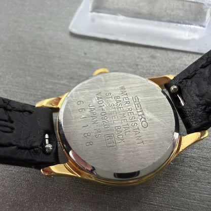 Seiko Watch Women 21mm Champagne Dial Gold Tone Round V401-0920 New Battery9