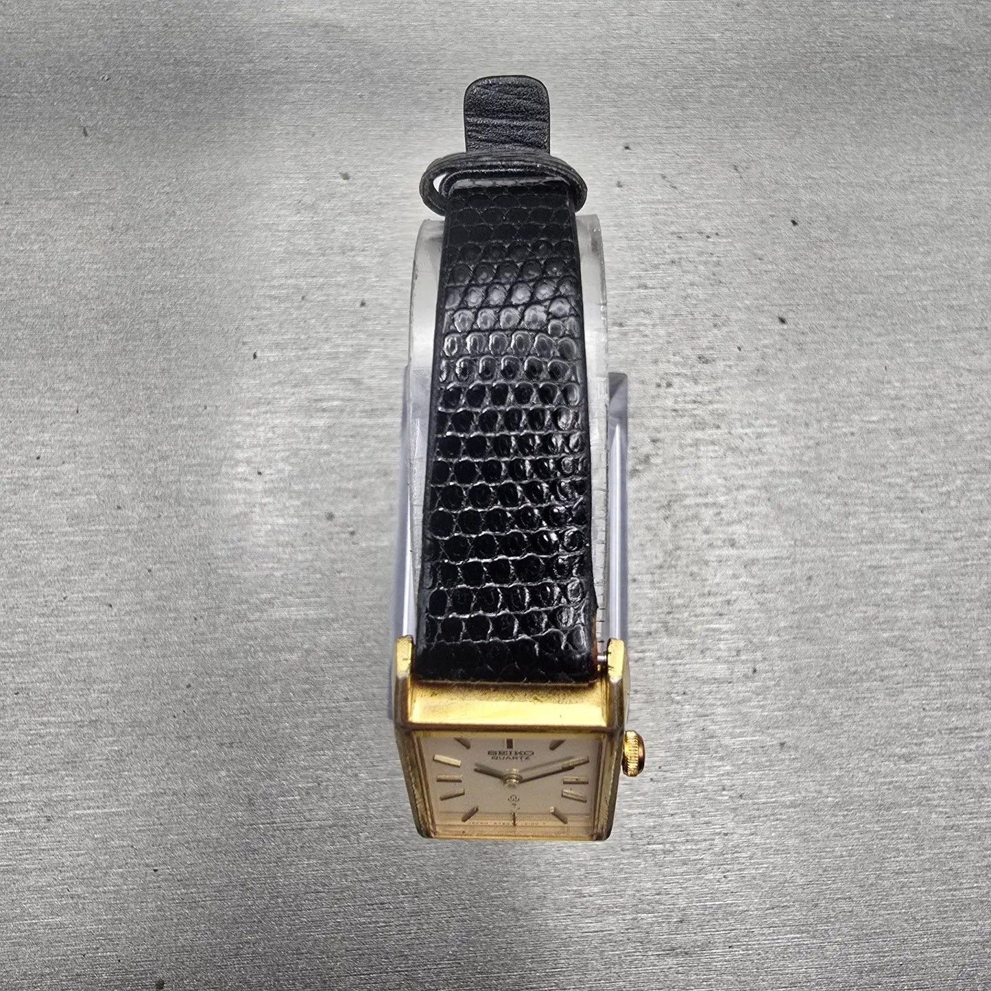 Seiko Watch Women 18mm Gold Dial Gold Tone Rectangle 4720-3020 New Battery VTG4