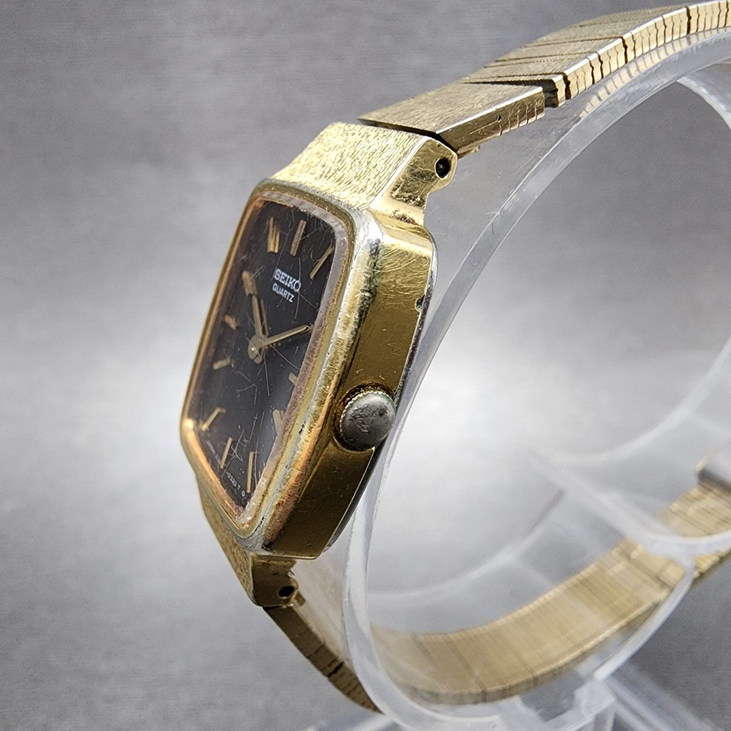Seiko Tank Watch Women 18mm Brown Dial Gold Tone Rectangle 23205229 New Battery2