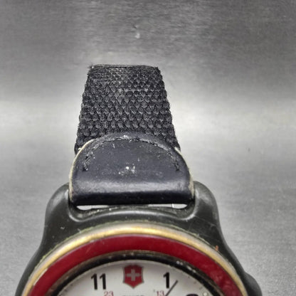 Victorinox Swiss Army Watch Men 38mm White Dial Black Tone Date Round PARTS VTG5
