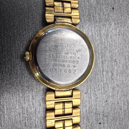 Seiko Watch Women 22mm Gold Dial Gold Tone Round 1N01-0A30 New Battery Vintage10