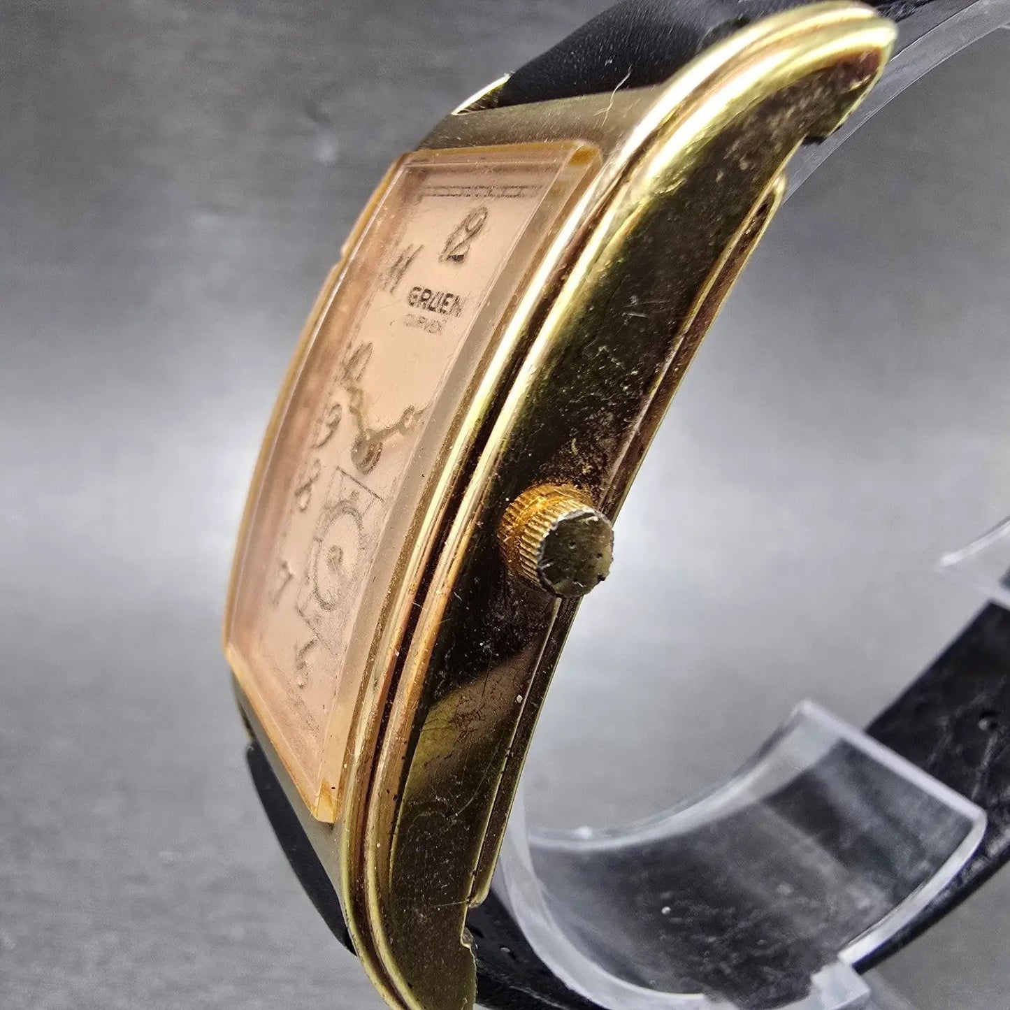 Gruen Curvex Watch Men 22mm Pink Dial Gold Tone Small Second Rectangle New Bat2