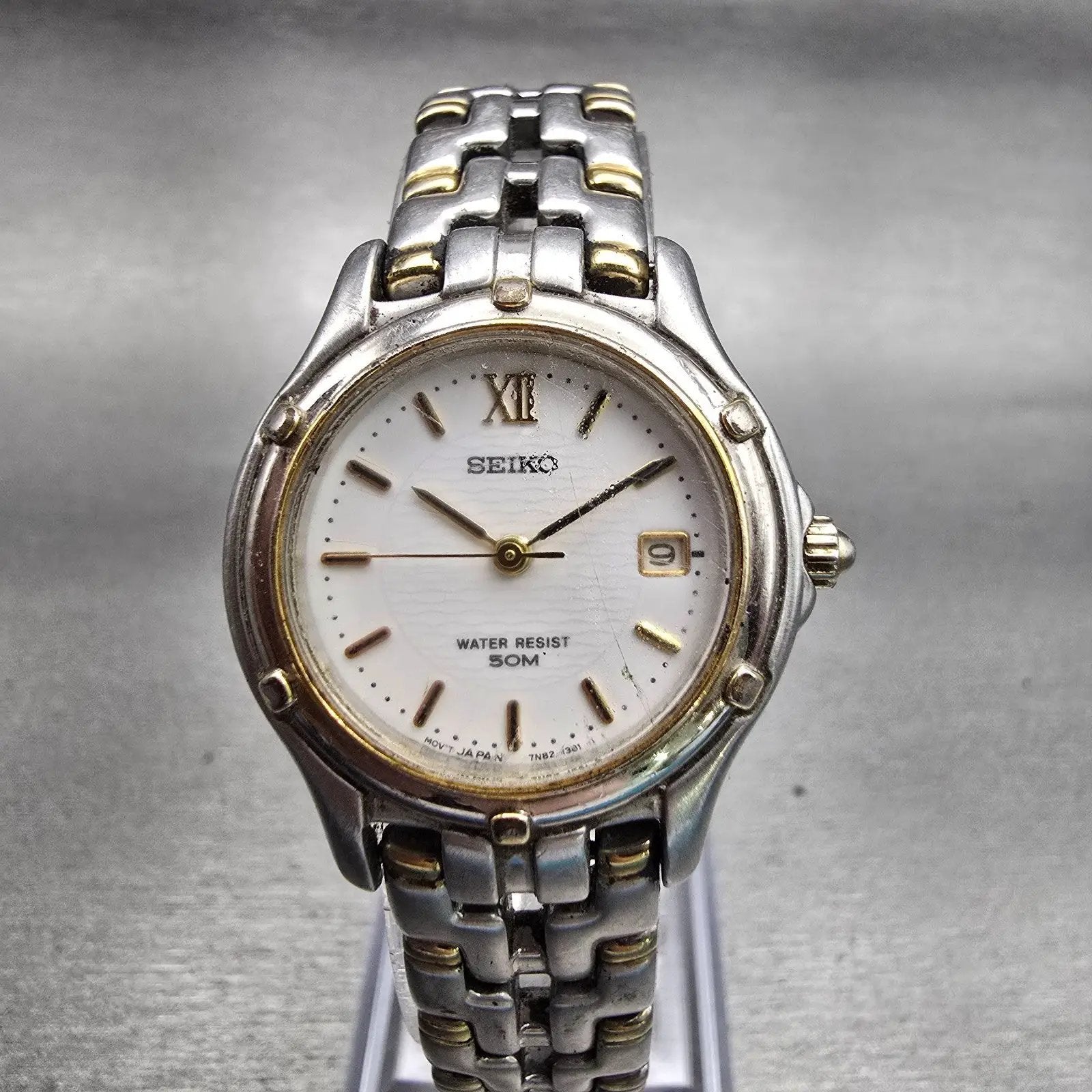Seiko Watch Women 27mm White Dial Two Tone Date Round 7N82-0599 New Battery VTG0