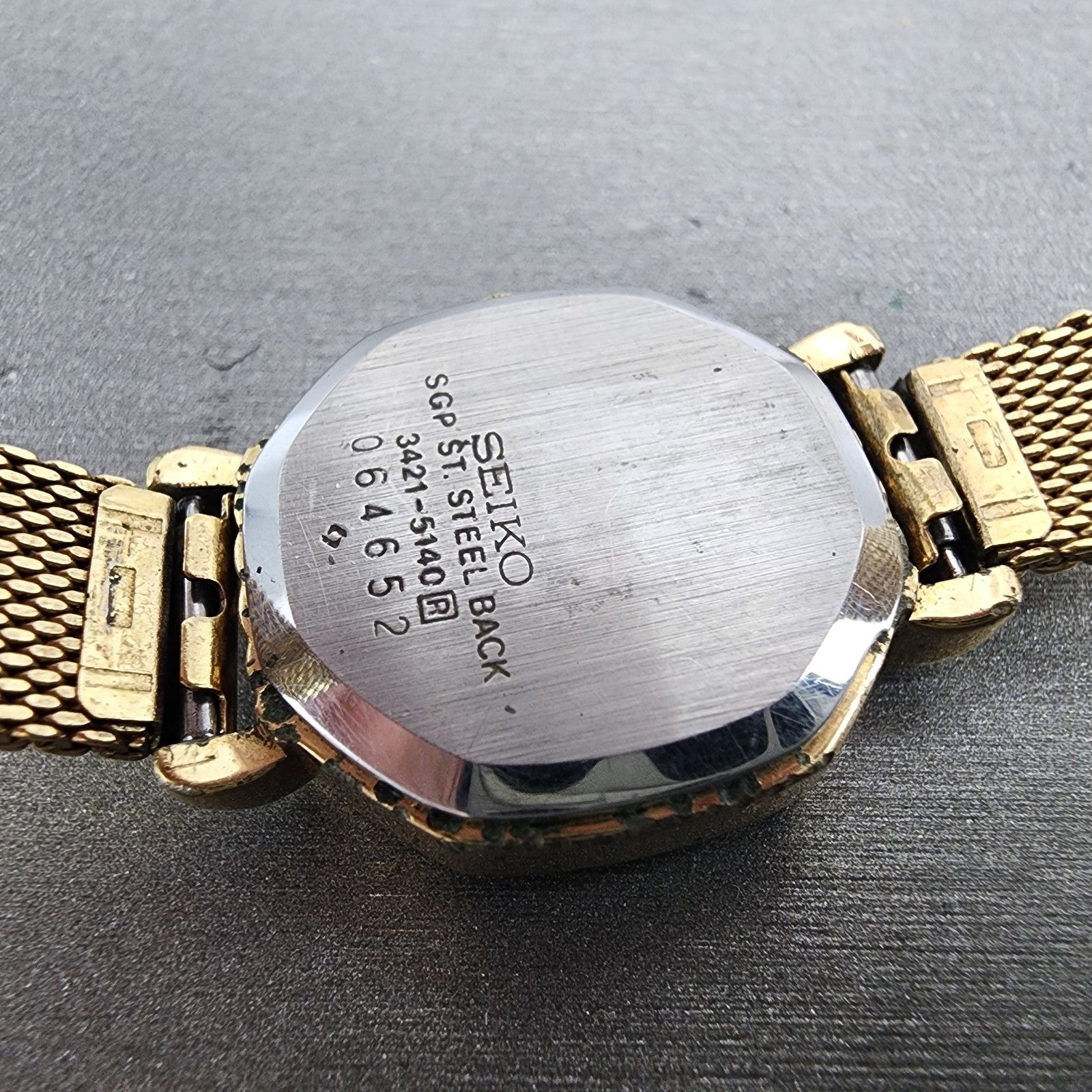 Seiko Watch Women 22mm Champagne Dial Gold Tone Octagon 34215140 New Battery9