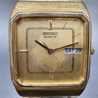 VTG Seiko Watch Men 29mm Gold Dial Gold Tone Daydate Octagon 6533-5039 PARTS