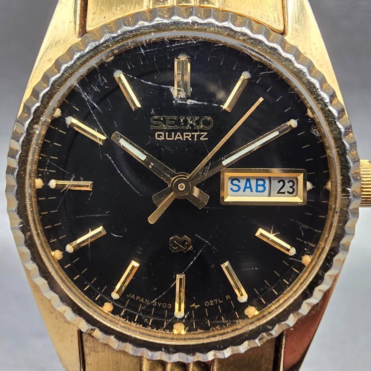 Seiko SQ Watch Women 24mm Black Dial Gold Tone Daydate Round 3Y03-0169 NewBat JP1