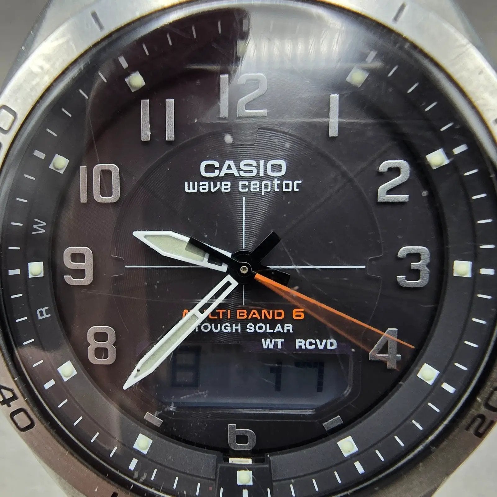 Casio Wave Ceptor WVA-M640 Watch Men 43mm Black Silver Solar An Digi Atomic Runs1