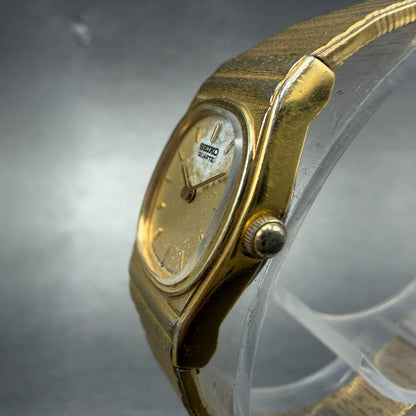 Seiko Watch Women 16mm Champagne Dial Gold Tone Hexagon 2P20-5A29 New Battery2